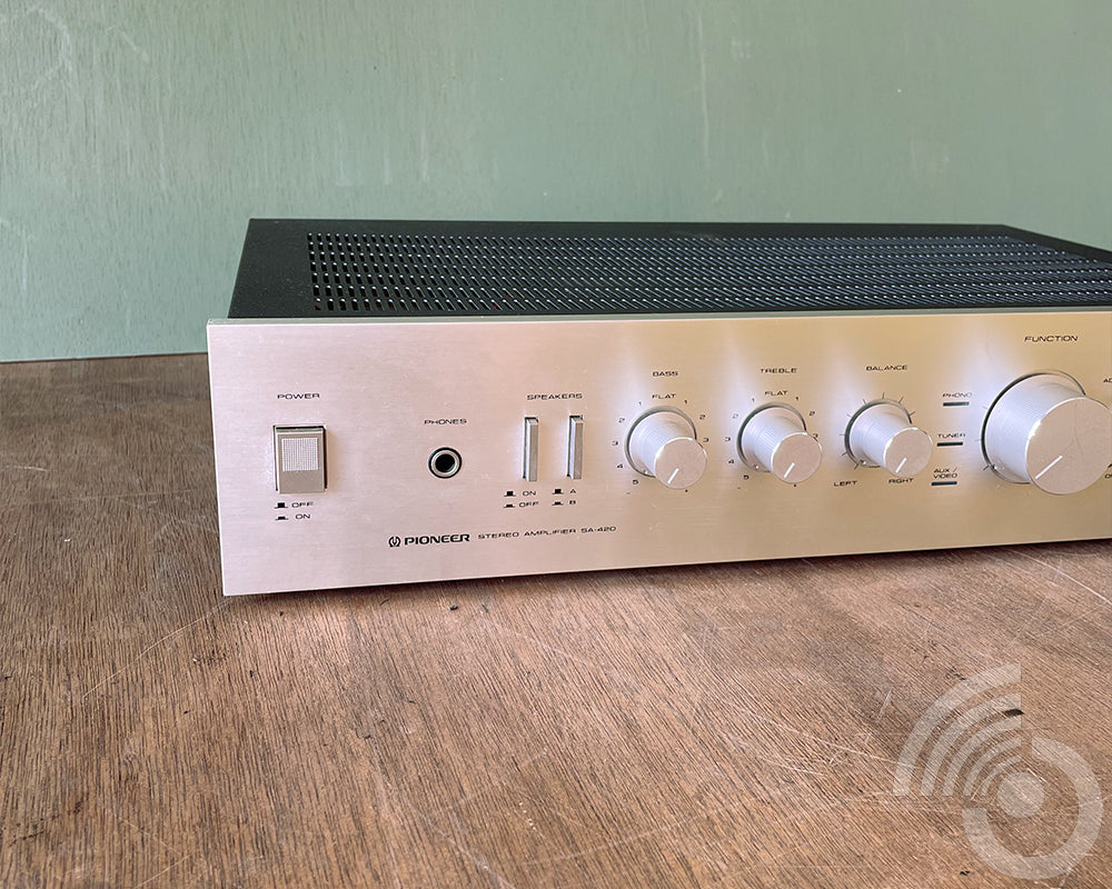 Pioneer SA-420 Hi-Fi amplifier